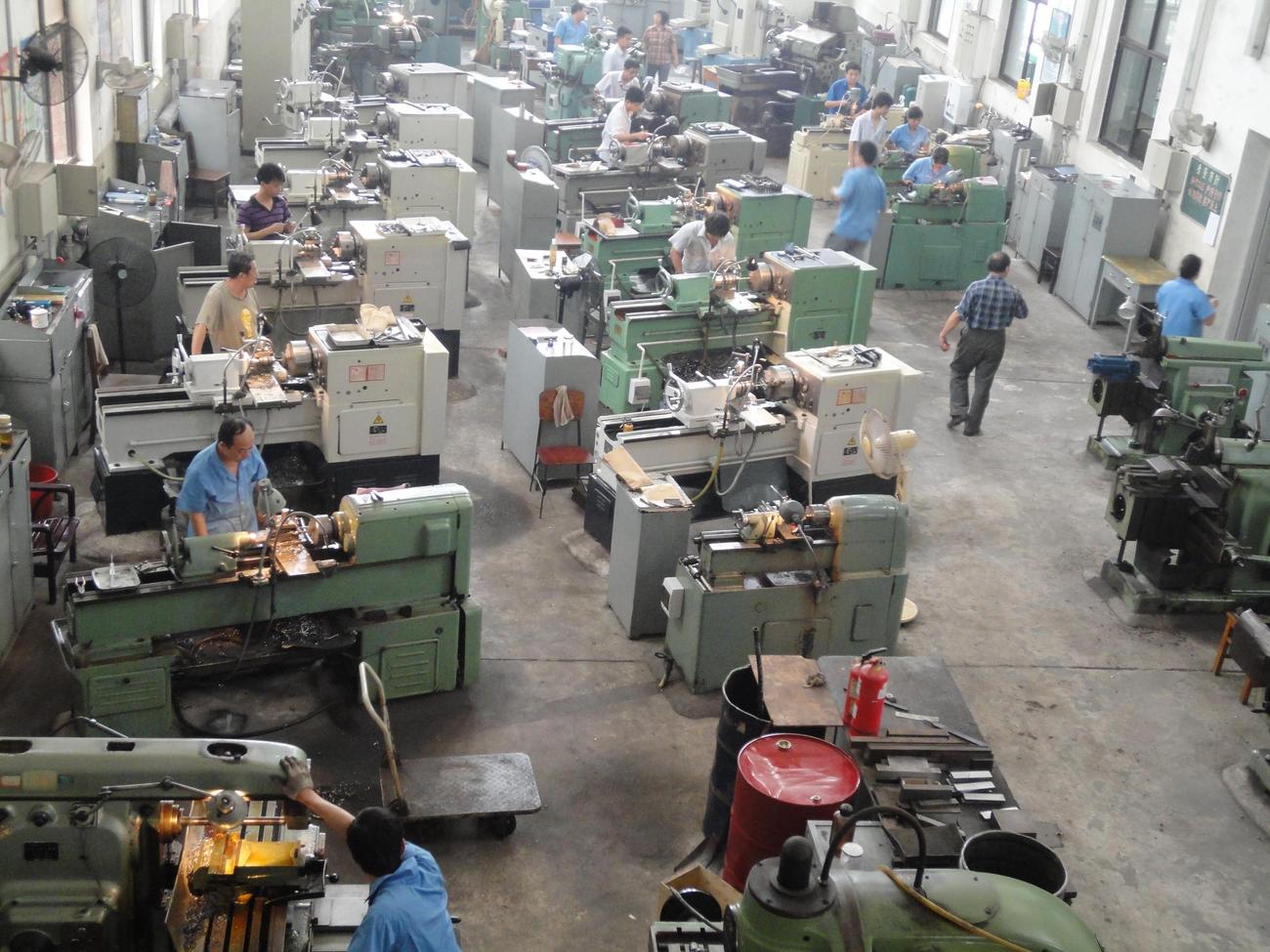 机械加工中心全貌