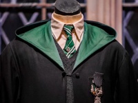 中小学生校服检测