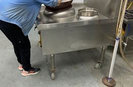 中餐燃气炒菜灶