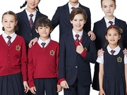 中小学生校服