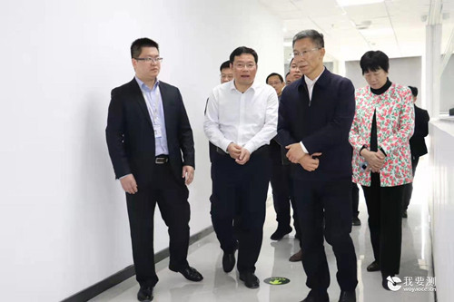 江西省副省长、省纺织服装产业链链长罗小云一行莅临中纺标于都分公司调研指导