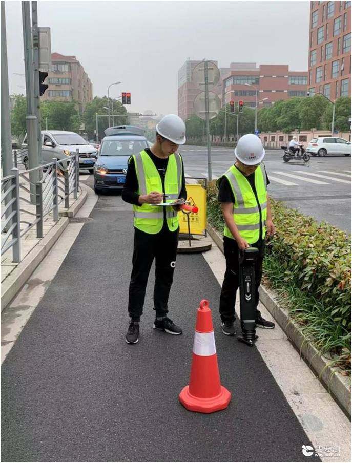 不惧骄阳 不畏热浪  让城市生活更美好