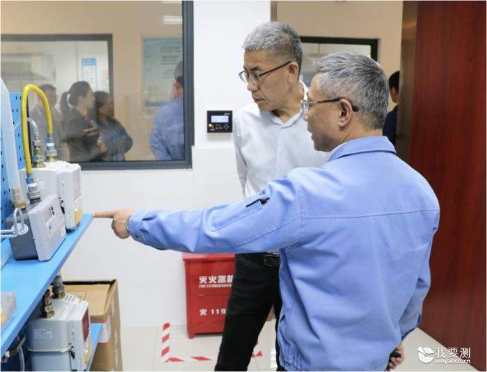 城投集团总工程师、城投研究院总经理季倩倩一行赴燃气检测公司调研