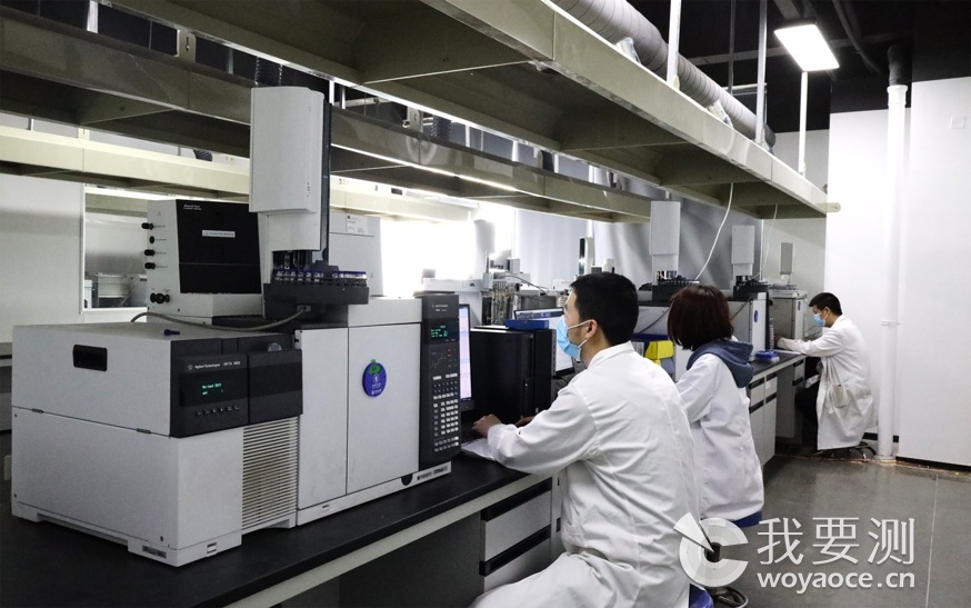 分析仪器区